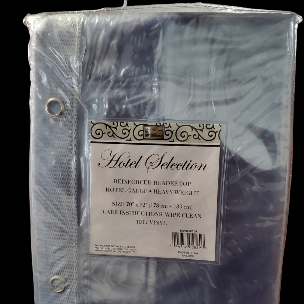 Hotel Selection Shower Curtain / Size 70" x 72"